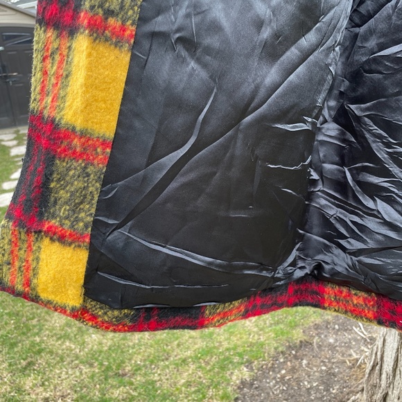 UO Plaid Coat - Picture 12 of 14